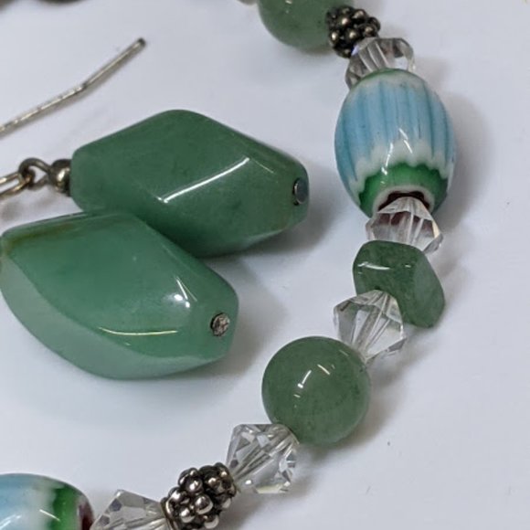Twisted Green Stone & Melon Bead Crystal Jewelry - Picture 2 of 5